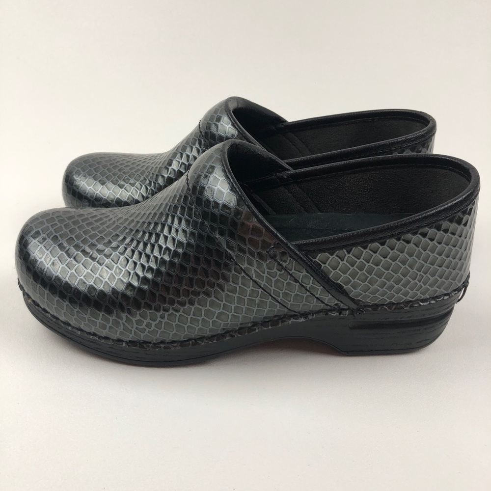 Dansko shoes